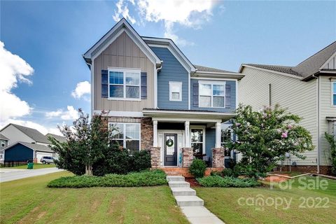 3007 Silverwood Drive