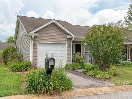46 Olde Covington Way sold townhome in Covington Crossing, Arden, NC