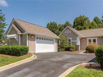 3901 Wood Duck Way