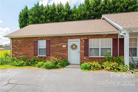 101 24th Street sold townhome in Mimosa Gardens, Hickory, NC