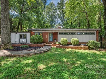 4630 Town And Country Drive sold home in Town And Country Estates, Charlotte, NC