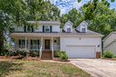 2400 Heathershire Lane sold home in Matthews, SC