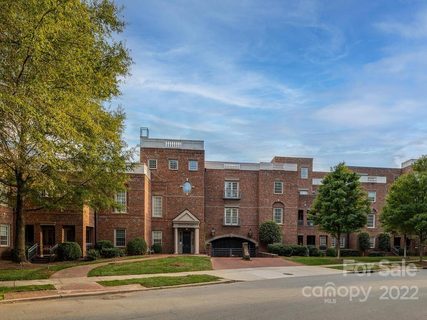 481 Fenton Place