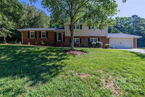 456 Woodend Drive