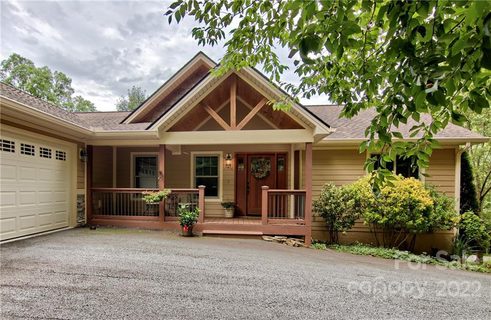 224 Creeks Edge Drive sold home in Shuford Point, Hendersonville, NC