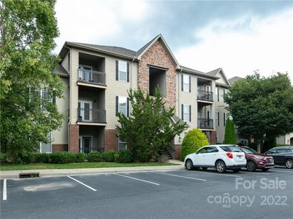 234 Brickton Village Circle 201