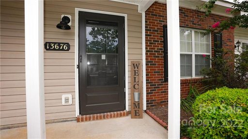 13676 Meade Glen Court