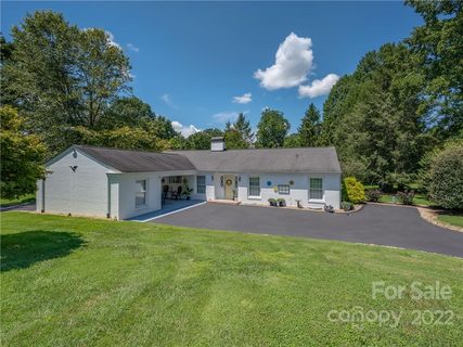 115 Hawthorn Drive