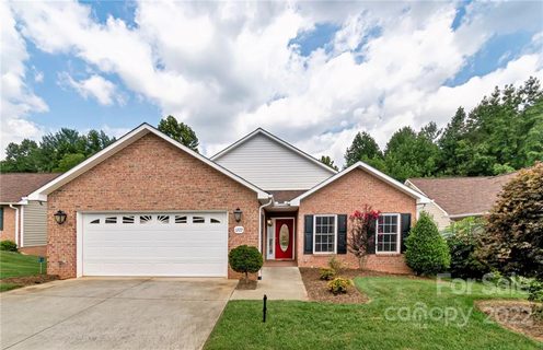 1273 Wexford Village Circle sold home in Wexford Village, Lenoir, NC