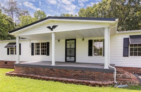 4321 Blackberry Trail