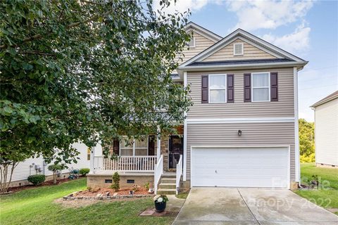 15328 Chowning Tavern Lane sold home in Withrow Downs, Charlotte, NC