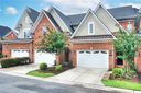 122 Villa Lake Drive sold home in Fort Mill, SC