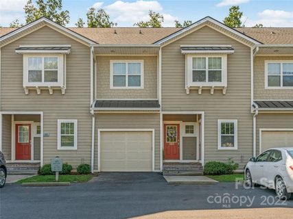 40 Foxden Drive 103