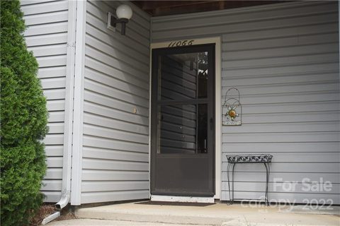 Previously sold for $195,000