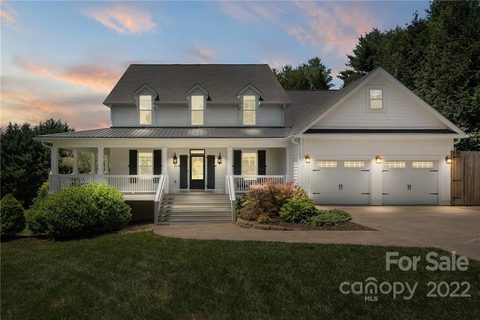 68 Drakes Meadow Lane sold home in Drakes Meadow, Arden, NC