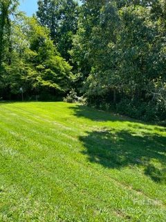 14 Ashleigh Grove Lane sold home in Reems Creek, Weaverville, NC