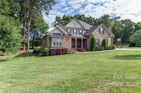 2740 Smith Field Drive sold home in Smith Field, Monroe, NC