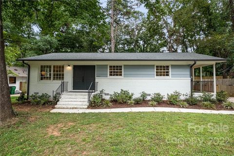 1016 Nancy Drive sold home in Hillsborough Acres, Charlotte, NC