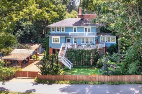 411 Charlotte Street