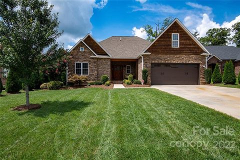 1482 Kensington Park Court sold home in Abernethy Park, Hickory, NC