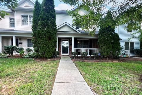 2114 Augusta Street