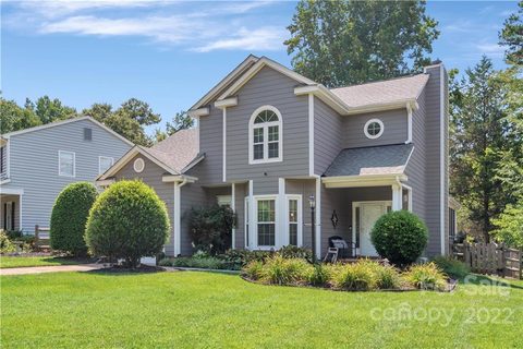 9006 Twin Trail Drive