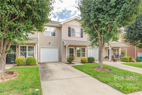 43 Lilac Fields Way