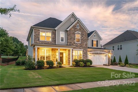 105 Heron Cove Loop