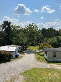 652 Sand Hill Road 7