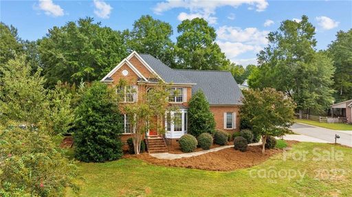 1574 Worthington Crossing sold home in The Summit, Rock Hill, SC