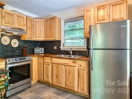 55 Belle Flower Circle sold home in Holly Hills, Maggie Valley, NC