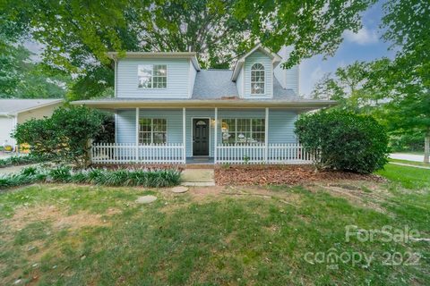 7000 Misty Morn Drive sold home in Chestnut Ridge, Charlotte, NC