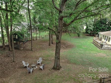 10600 Par Cove Lane sold home in Southbury, Charlotte, NC