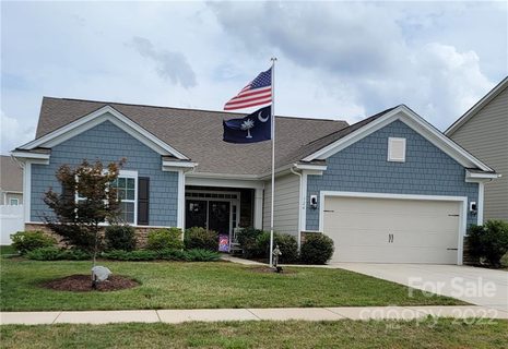 324 Robinwood Lane