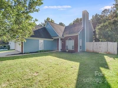 8906 Pickering Grove Lane