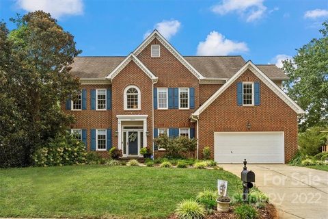1004 Foxfield Road