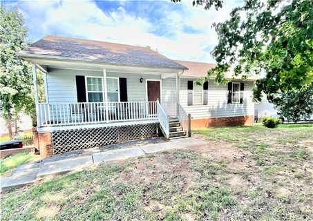 401 Brookside Drive
