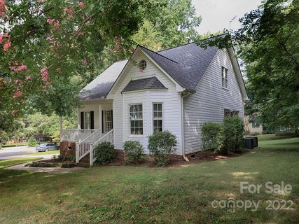 134 Baywatch Drive sold home in Marina Village, Mooresville, NC