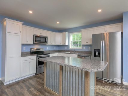 131 Whistling Pines Drive sold home in Davidson Woods, Statesville, NC