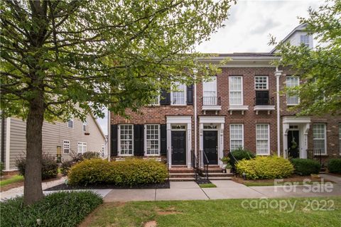 1055 Writers Way