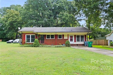 1526 Lisbon Lane