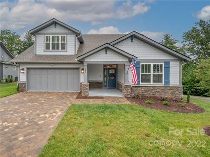 265 Hogans View Circle sold home in Hawks Ridge, Hendersonville, NC