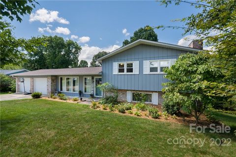 94 Dogwood Drive sold home in Dogwood Knolls, Weaverville, NC