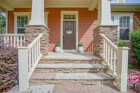 1205 Kings Bottom Drive