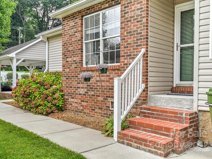 Previously sold for $315,000