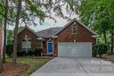 2919 Firewood Drive sold home in Matthews, SC