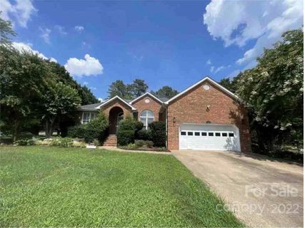 101 Oak Point Drive sold home in Cross Creek, Cherryville, NC