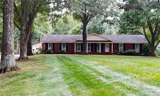 6401 Farmlake Drive