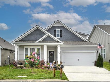 754 Summerfield Place