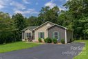 243 Scenic Ridge Drive sold home in Hendersonville, SC